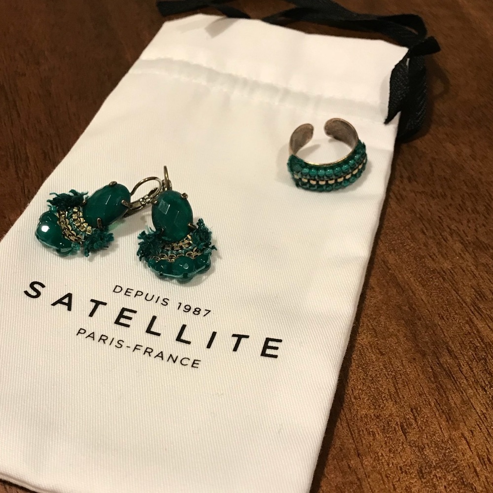 Satellite Paris Auth earrings and a ring